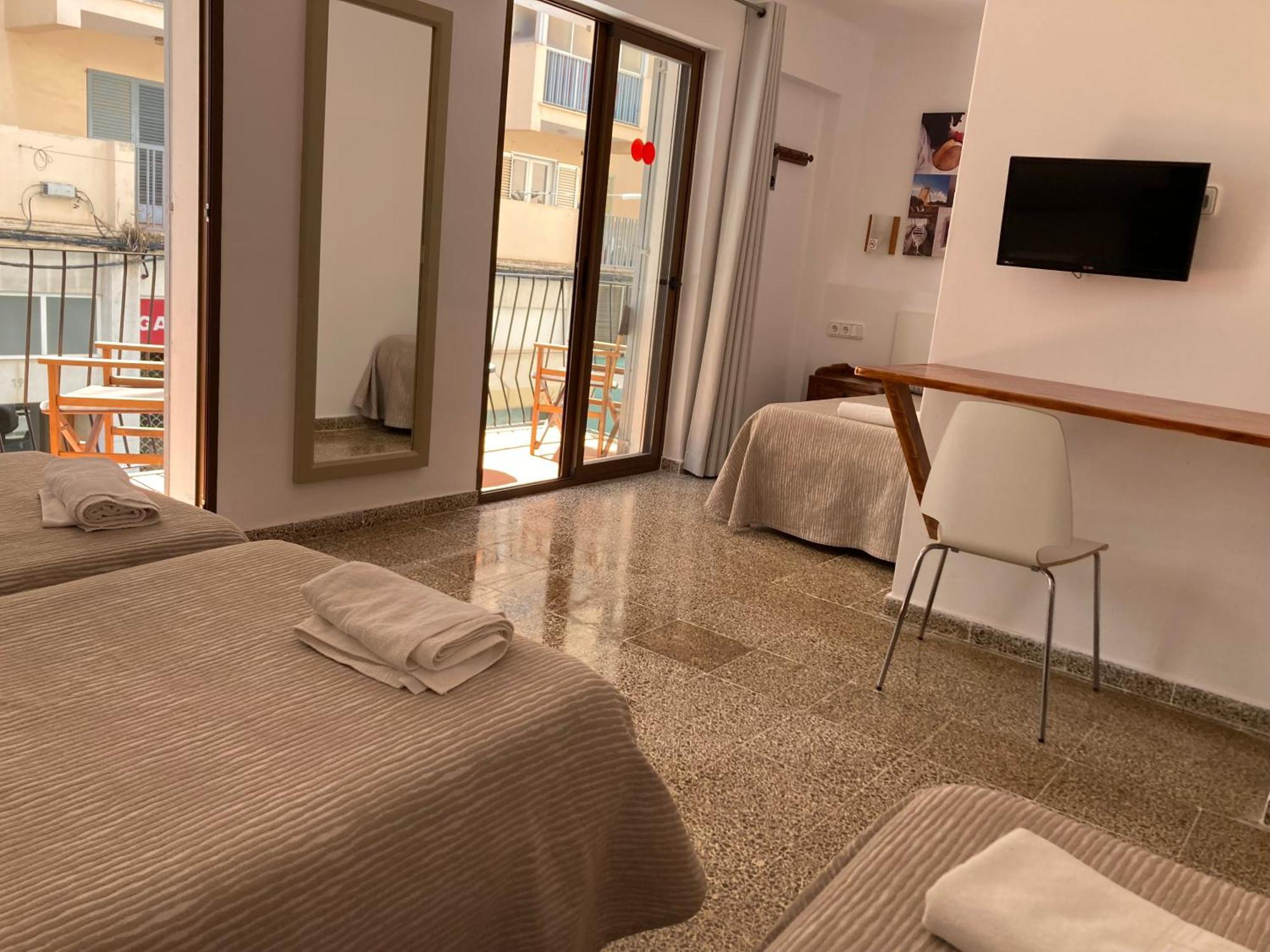 Hostal Las Nieves Ibiza-Stadt Exterior foto