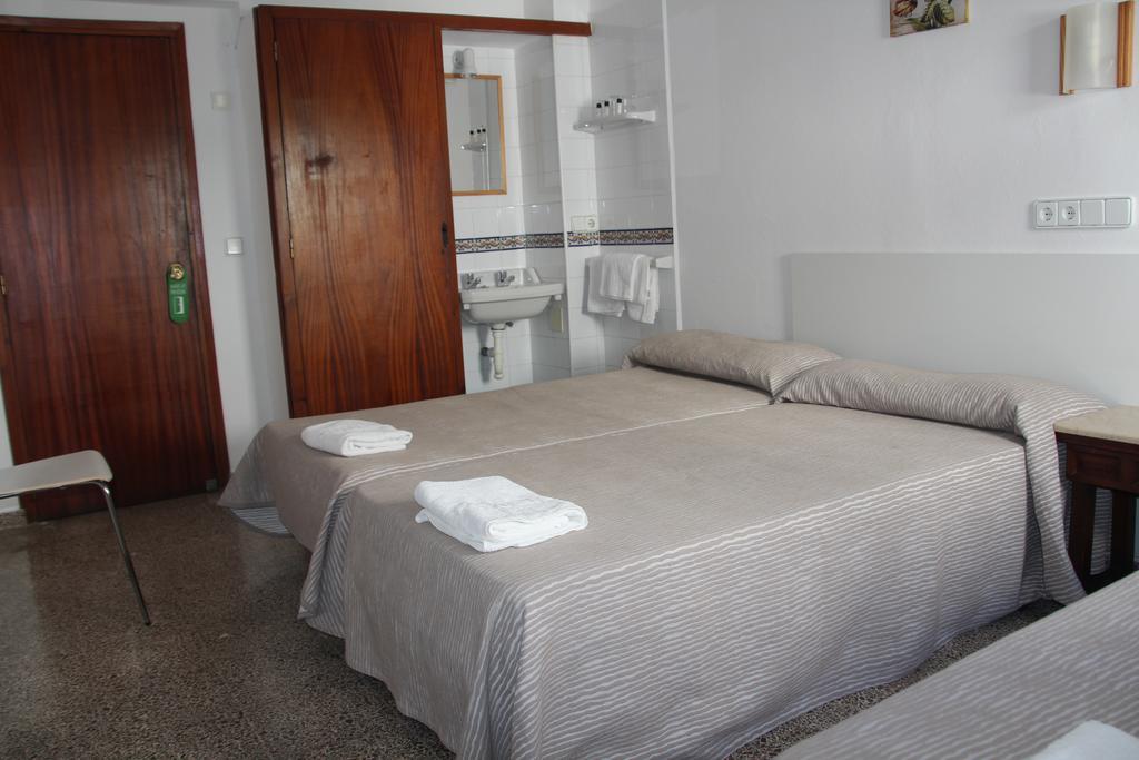 Hostal Las Nieves Ibiza-Stadt Exterior foto