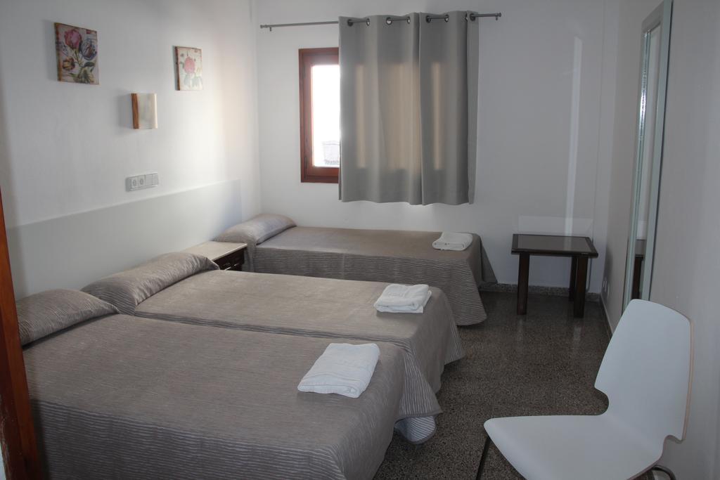Hostal Las Nieves Ibiza-Stadt Exterior foto